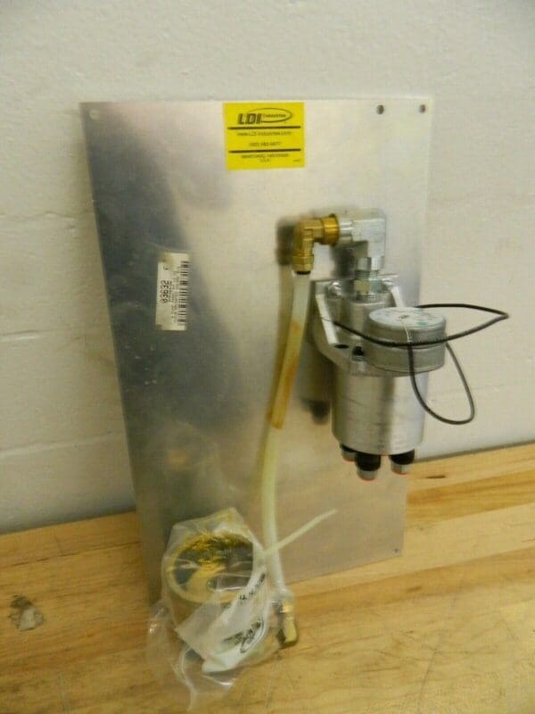 LDI Industries 4 Pump Panel Mounted Motor Operated Grease Pump PMP490-04 USED