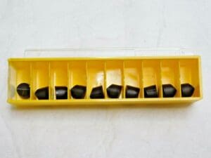 Kennametal Ceramic Turning Inserts 3/8"IC RCGV35T0420 Grade KYS25 Qty 10 4130423