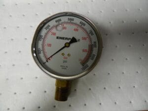 ENERPAC 0 - 10,000 psi Liquid-Filled Hydraulic Pressure Gauge Dents in metal