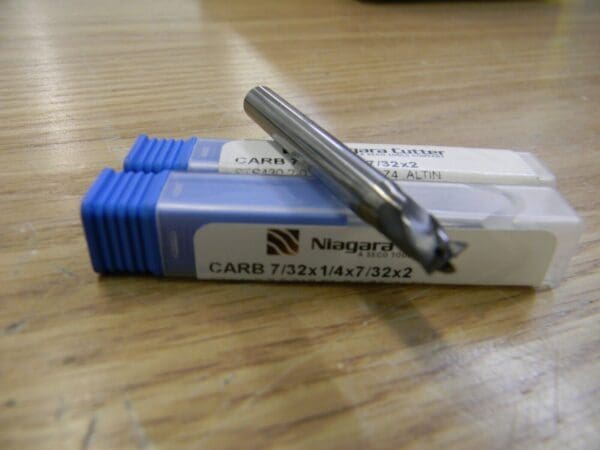 Niagara SC Sq End Mill 7/32″ 7/32″ LOC 1/4″ Shk Diam 2″ OAL 4 FL Qty 2 03084009