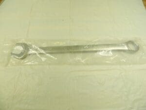 PARAMOUNT 1-3/4″ 12 Point Combination Wrench 24-3/32″ OAL PAR-PRF0056S