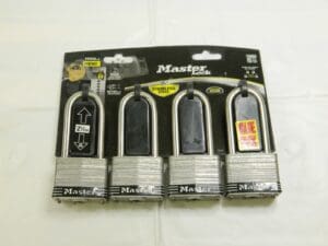 Master Lock 4-Pack 2.078-in Steel Shackle 2-1/2" Same Keyed Padlock 5SSQLJ