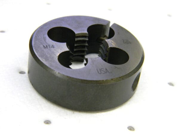 CLE-LINE M14x2.00 Metric Coarse HSS Round Adjustable Die C65880