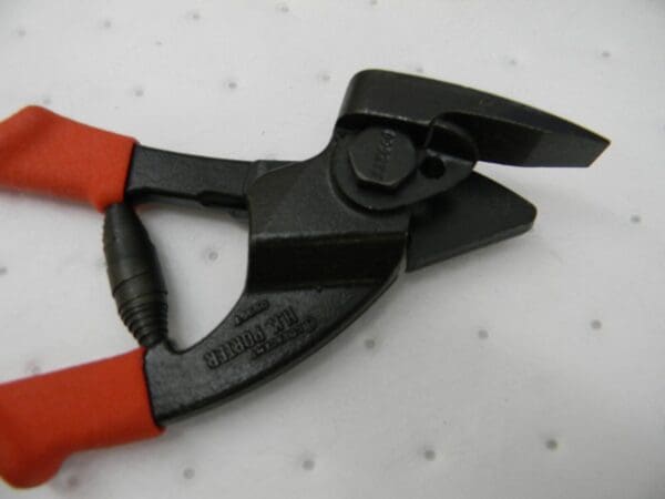 H.K. PORTER 9″ OAL, 7/16″ Capacity, Strap Cutter 0990T