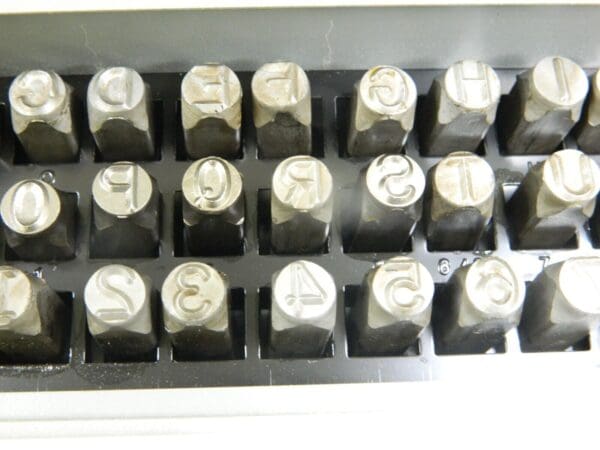 C.H. HANSON 36 Piece, 3/8″ Character Steel Stamp Set 20627 DAMAGED CASE