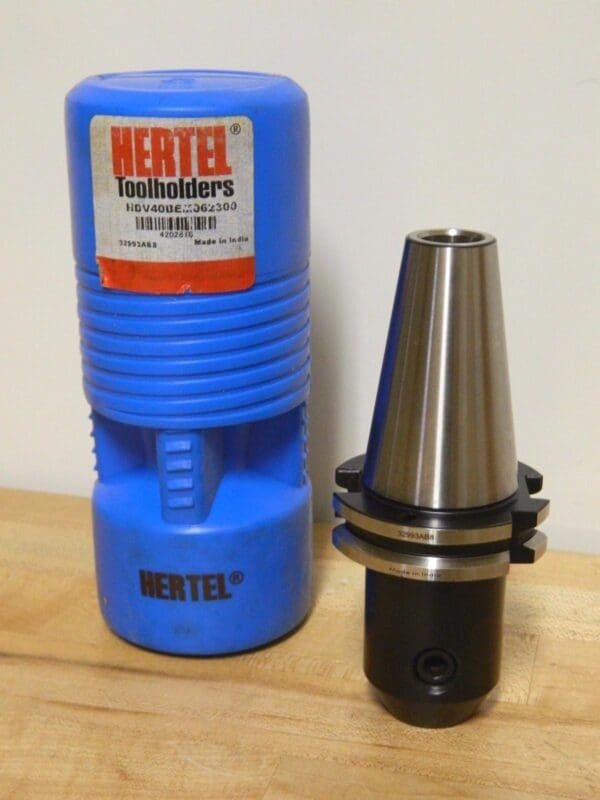 Hertel End Mill Holder 40 V-Flange Mount x 5/8" Bore HDV40BEM062300