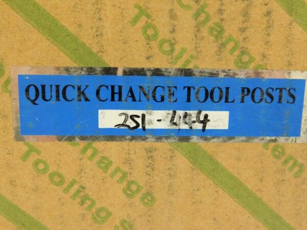 Interstate 6 Piece Tool Post Holder & Set for 14" to 20" Lathe Swing 30541072