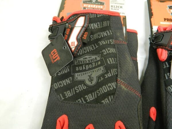 ERGODYNE Cut, Puncture & Abrasive Resistant Gloves Sz Medium 2 Pairs 812CR