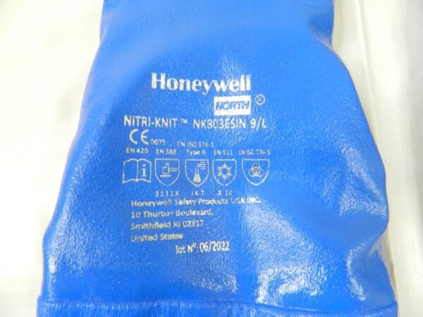 HONEYWELL Chemical Resistant Gloves: Nitrile 26'' OAL Large 1 Pair NK803ESIN/9