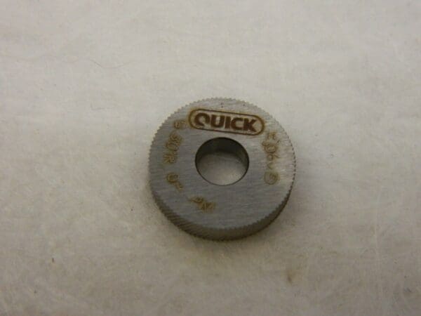 Quick 9/16" Diam HSS RH Diagonal Knurl Wheel 03298742