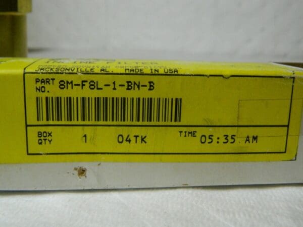 Parker 1/2" MNPT x MNPT 3000psi Brass Viton Instrumentation Filter 8M-F8L-1-BN-B