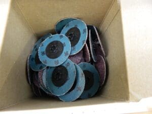 STANDARD ABRASIVES QTY 100 QUICK CHANGE TP 2 PLY DISC 572402 2" 36 GRIT 572402