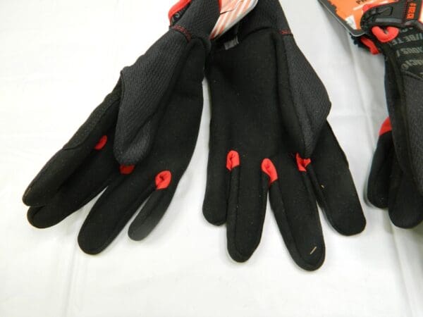 ERGODYNE Cut, Puncture & Abrasive Resistant Gloves Size Small 2 Pairs 812CR