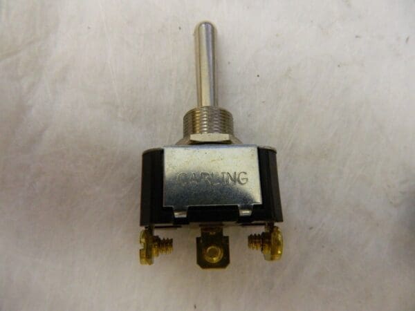 Carling Toggle Switch qty 4 ,SPDT, 10A @ 250V, Screw 6FC54-73