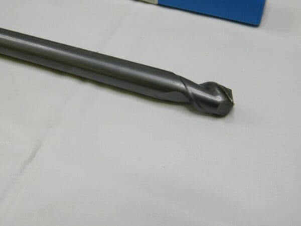 Niagara Cutter Carbide Square Nose End Mill 8" OAL 2 FL 5/8" LOC N57998