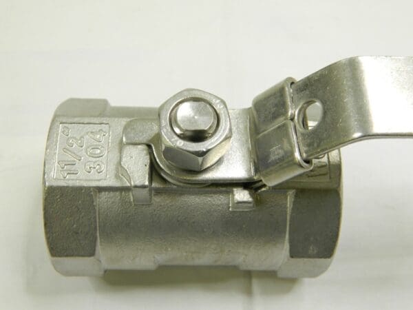 USA Sealing Ball Valve 1-1/2" Diam 1000 WOG