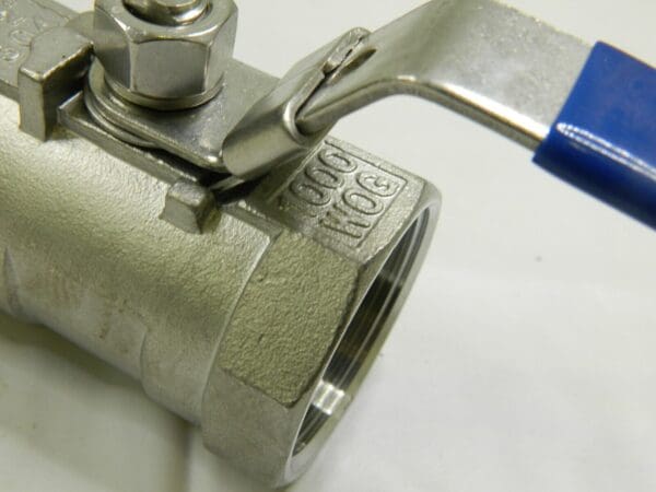 USA Sealing Ball Valve 1-1/2" Diam 1000 WOG