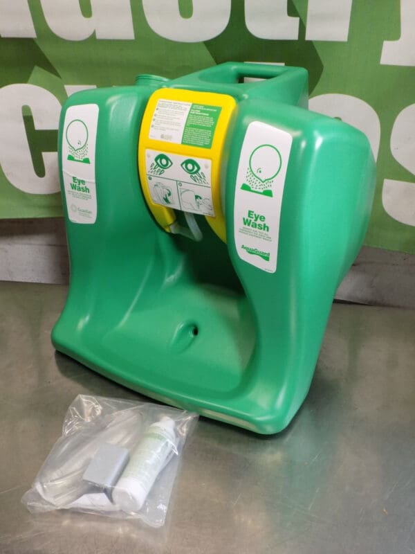 Pro-Safe Portable Gravity Flow Eyewash Station 16 Gallon 0.4 Gal/min. PSG1540