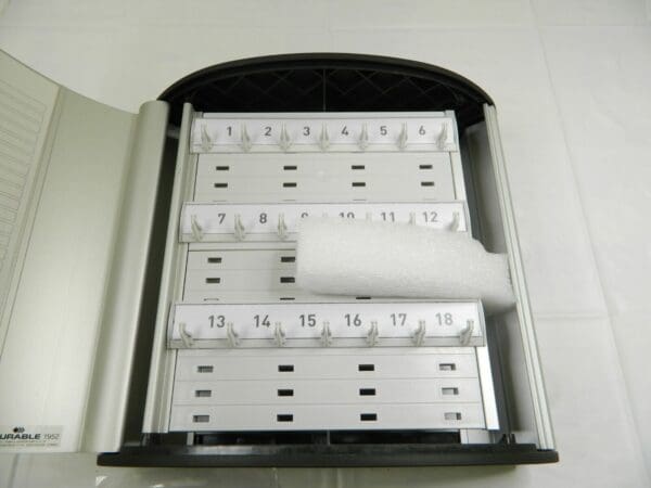 DURABLE OFFICE PRODUCTS - KEY BOX 36 KEY CAPACITY 1952/23