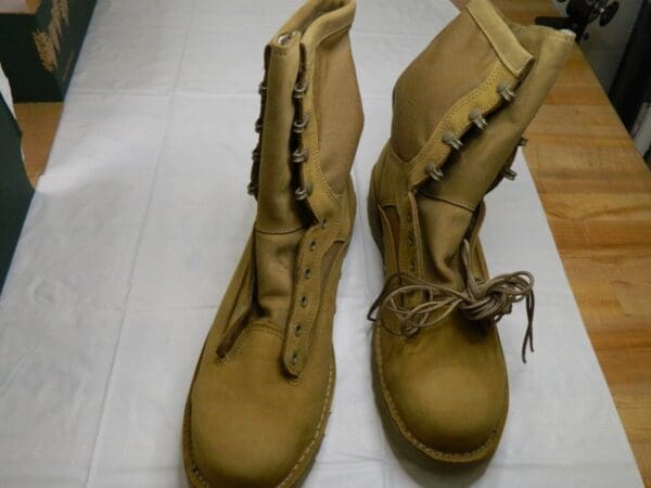 DANNER Work Boot: Size 12, 8″ High, Nylon, Steel Toe 53117-12-W