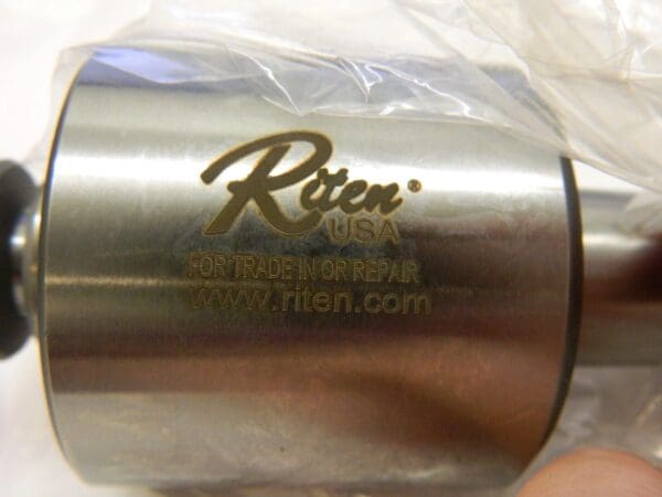 RITEN Live Center: Taper Shank, 2-1/8″ Head Dia, 2″ Head Length 49103