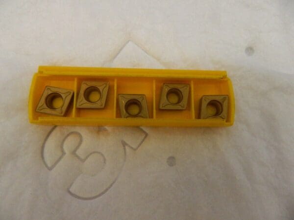 kennametal Carbide Turning Inserts qty 5 CCMT432MF KC9315