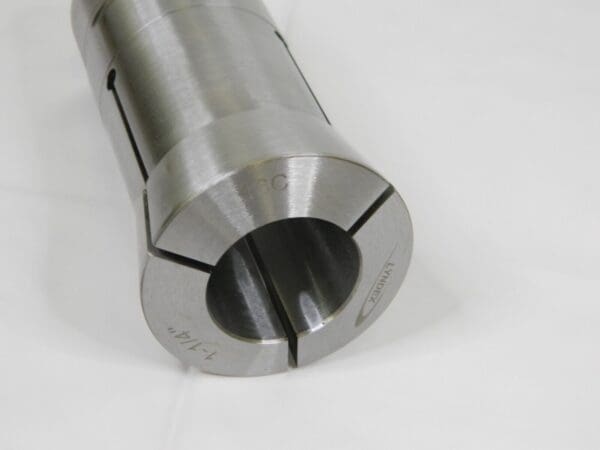 LYNDEX Round Collet: 1-1/4″ Size 4.31″ OAL 160-080