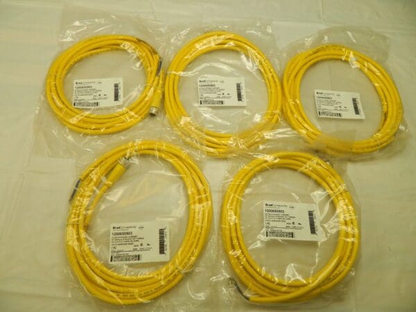 DANIEL WOODHEAD qty 5 5P 4M FEMALE CORD SET 805000D01M040