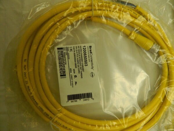 DANIEL WOODHEAD qty 5 5P 4M FEMALE CORD SET 805000D01M040