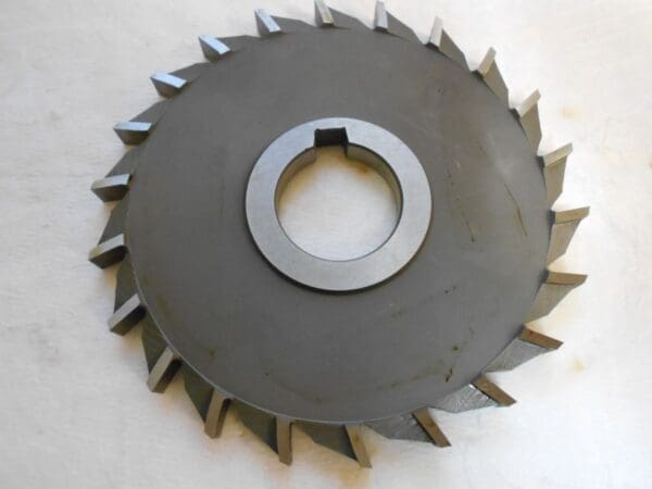 Precision Side Milling Cutter 5" Dia x 11/32" Width 22T HSS #301-5231