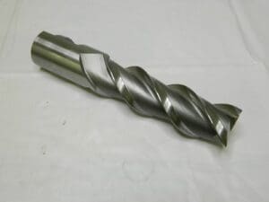 HERTEL HSS Square End Mill 1-1/4″ Dia, 3 Flutes, 4″ LOC 42 ° Helix 02478329