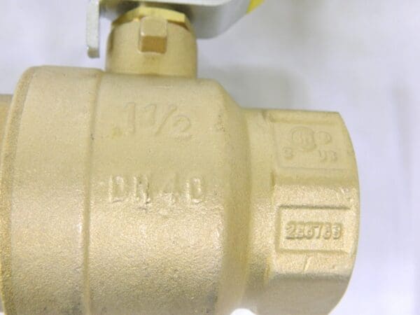 CONTROL DEVICES 2-Way Manual Ball Valve: 1-1/2″ Pipe, Full Port BVP15P15-0AA