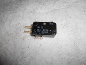 Omron Snap Action Switches 15 amp V15G21C25K