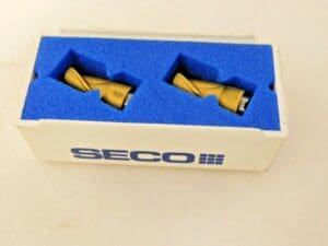 Seco Carbide Milling Tip Inserts MP12-12014R24Z3-E04 Grade F40M Qty 2 51740