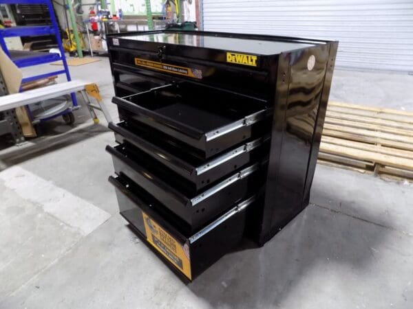 Dewalt Steel Tool Box Storage Cabinet 9 Drawer 40 x 52 x 18 DWST25292 Damaged