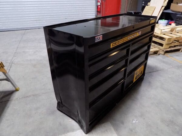 Dewalt Steel Tool Box Storage Cabinet 9 Drawer 40 x 52 x 18 DWST25292 Damaged