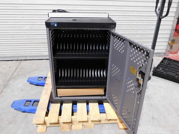 Oklahoma Sound 32-Device Duet Charging Cart 38" x 28" x 22" DCC PARTS/REPAIR