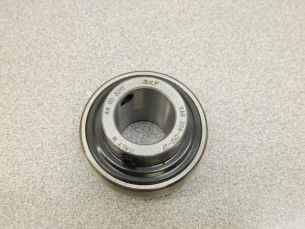 SKF Insert Bearing 3/4″ ID x 1.8504″ OD 2,210 Lb Dynamic Cap. YAR 204-012-2F