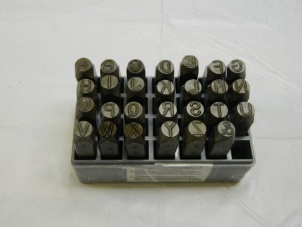 C.H. HANSON Heavy-Duty Stamp Set: 3/8″ Character, 27 pc 21151