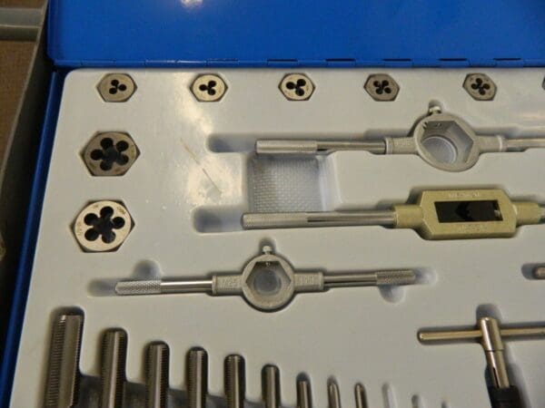 Tap & Die Set UNF Incomplete CCT1593