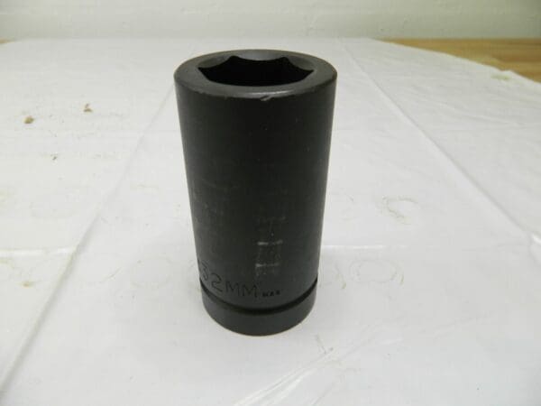 PROTO 32mm Impact Socket: 1″ Drive 6-Point, 4″ OAL J10032ML