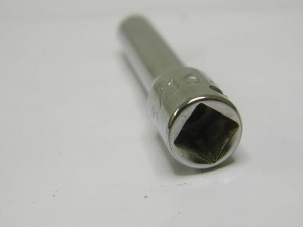 PROTO Spline Socket: 1/4″ Drive, #6 Spline, 3/16″ Hex 12 Points J4706DPL