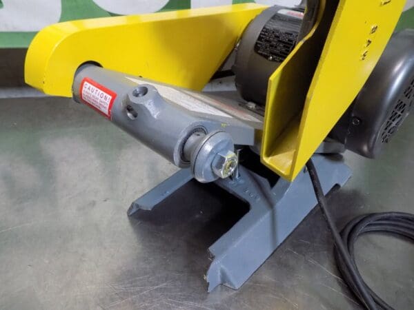 Kalamazoo Heavy Duty 7" Abrasive Chop Saw 1 HP 115/230v K7B Broken Base