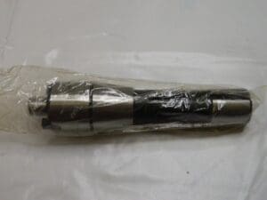 Shell Mill Holder: R8, Taper Shank 210-0401