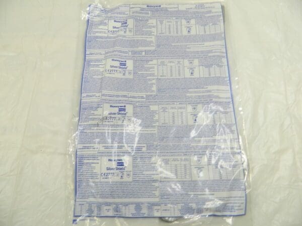 NORTH Chemical Resistant Gloves: 2.7 mil Thick Silver 16" Sz 10 Qty 10 SSG/10