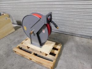 PRO-SOURCE Hose Reel with Hose: 3/4″ ID Hose x 50' DAMAGED 2830045010PRO