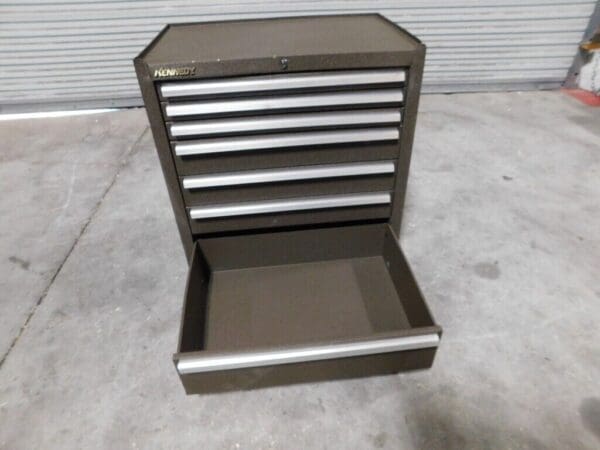 KENNEDY Steel Tool Roller Cabinet: 7 Drawers DAMAGED INCOMPLETE 277XB