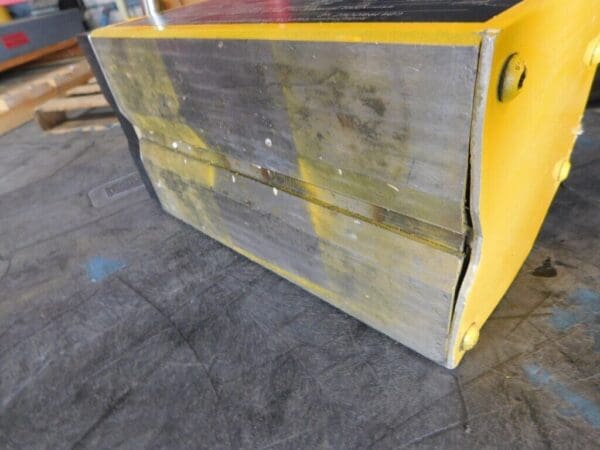 GIBRALTAR Magnetic Lifter: 2,500 lb Capacity DEFECTIVE 1PLM-103-G