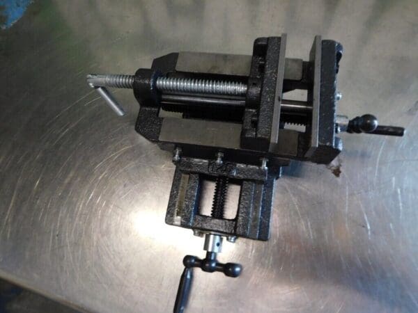 Cross Slide Drill Press Vise 5 1/16"Opening