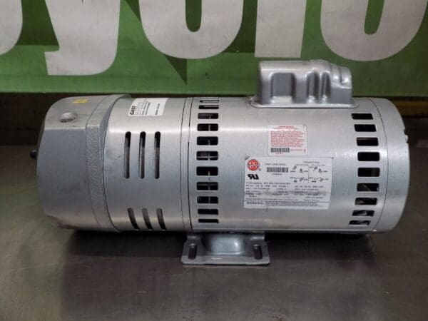 Gast Rotary Vane Compressor Vacuum Pump 10 CFM 230v 1023101QG608NEX Defective